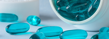Capsules containing polyethylene glycol excipient